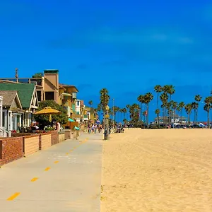 Newport Beachhouse Upper & Lower Units Newport Beach