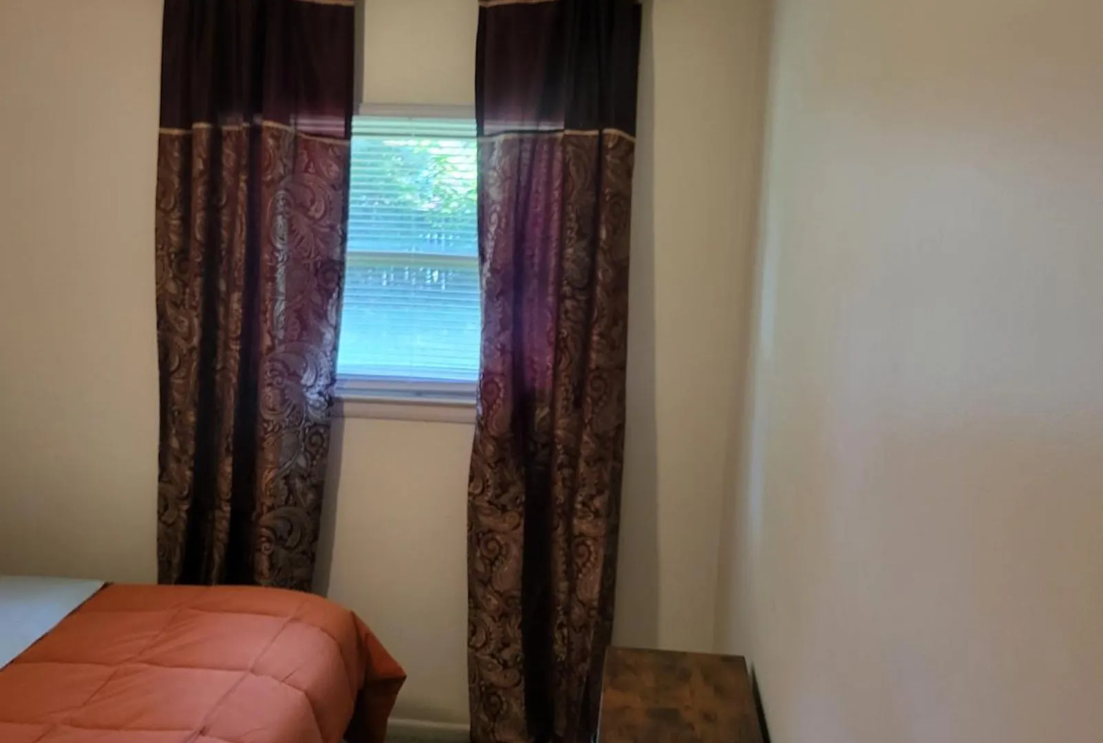 Apartment 3 Bedrooms 2 Bathrooms, Free Driveway Parking, 2 Min To Ohio State Univrrsity, Ac, Free Wi-Fi, Washer And Dryer, Expocenter, Bus Stop, University Shuttle, Riverside Methodist Hospital Columbus United States