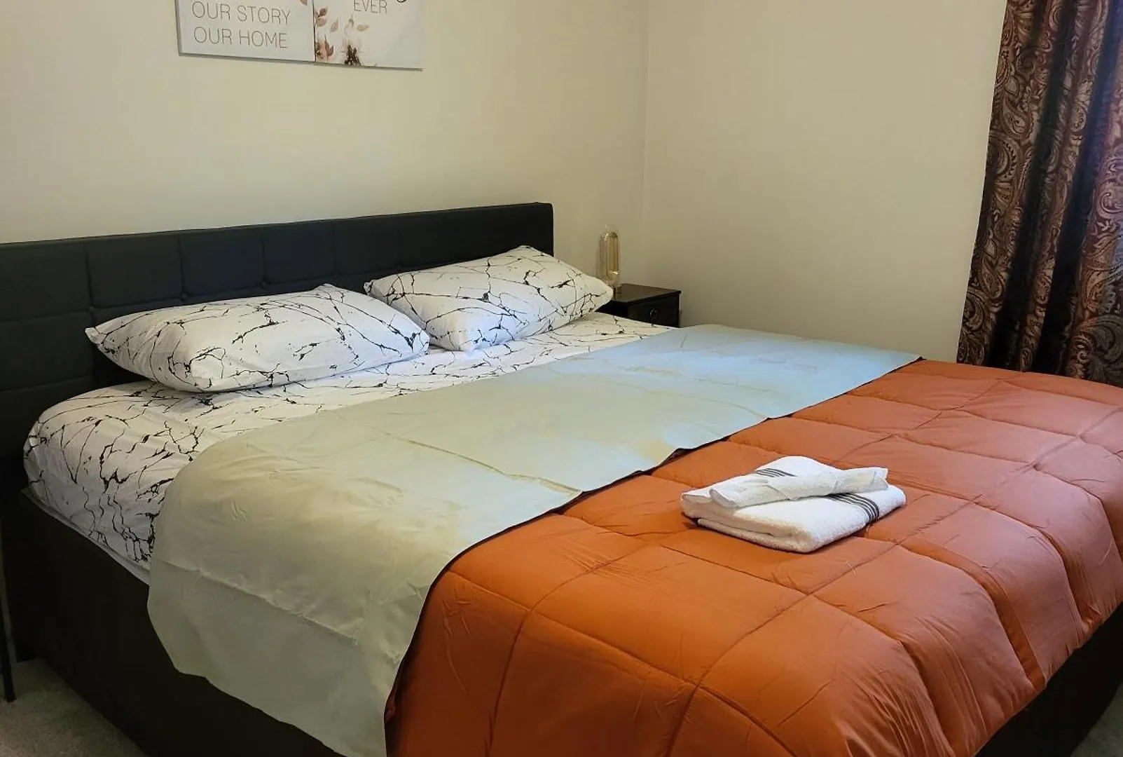 Apartment 3 Bedrooms 2 Bathrooms, Free Driveway Parking, 2 Min To Ohio State Univrrsity, Ac, Free Wi-Fi, Washer And Dryer, Expocenter, Bus Stop, University Shuttle, Riverside Methodist Hospital Columbus United States